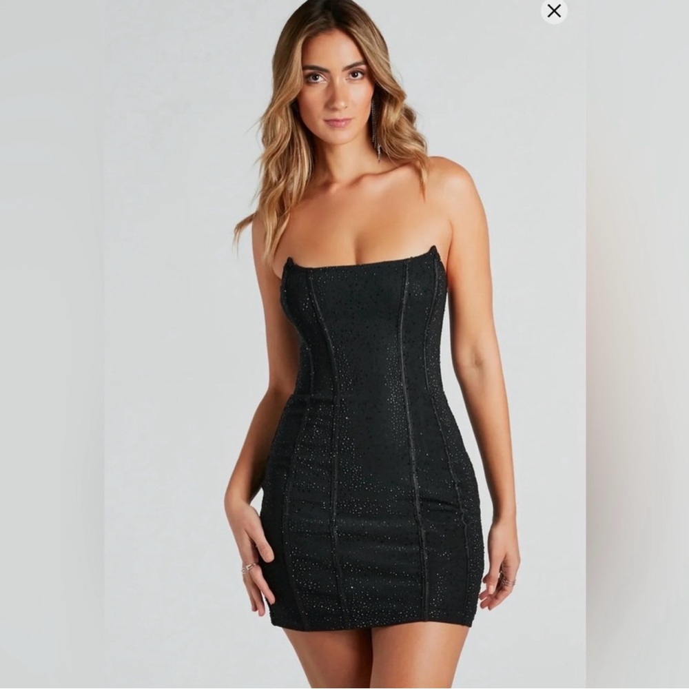 Fashion Nova Black Strapless Sequin Bodycon Dress